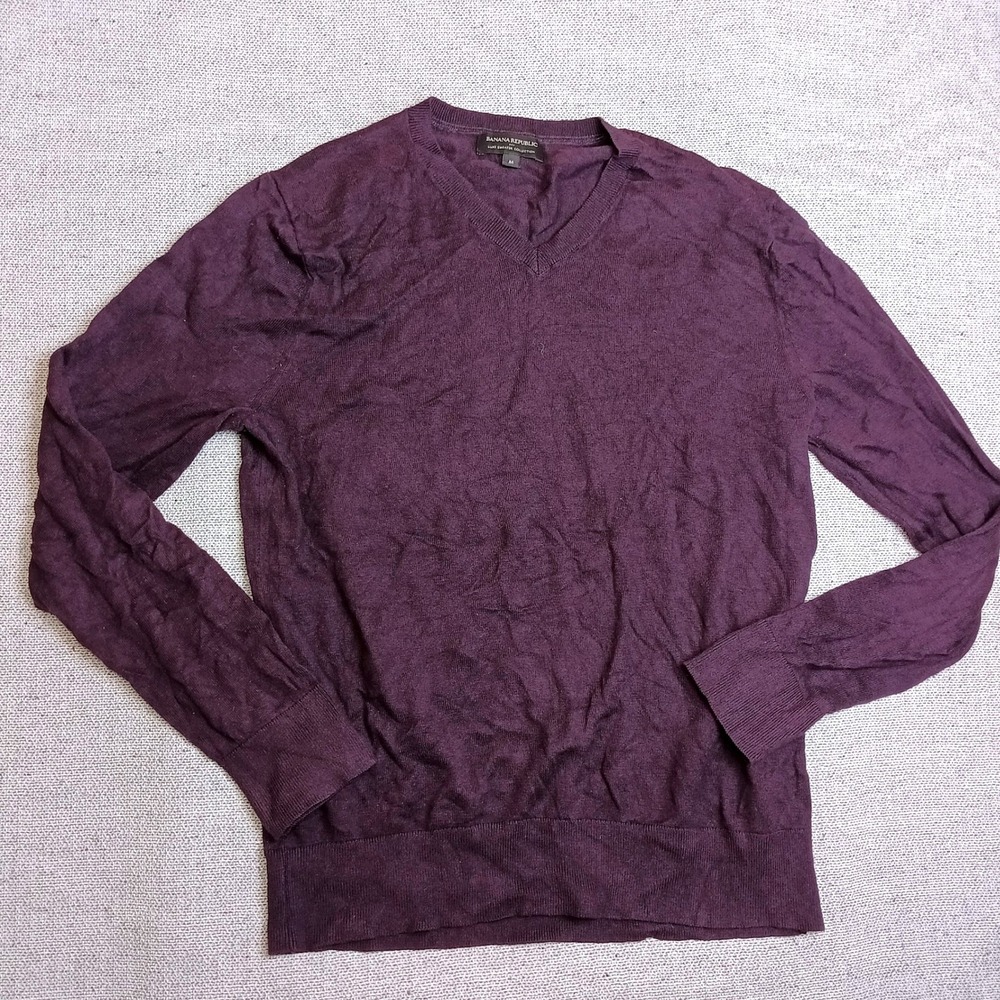 Banana Republic V-Neck Sweater Mens M Purple Excellent Luxe Cotton Blend Knit